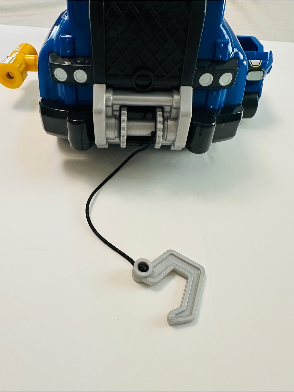 PAW Patrol toy bundle. Chase Ultimate Cruiser and extra accessories. - Picture 10 of 16